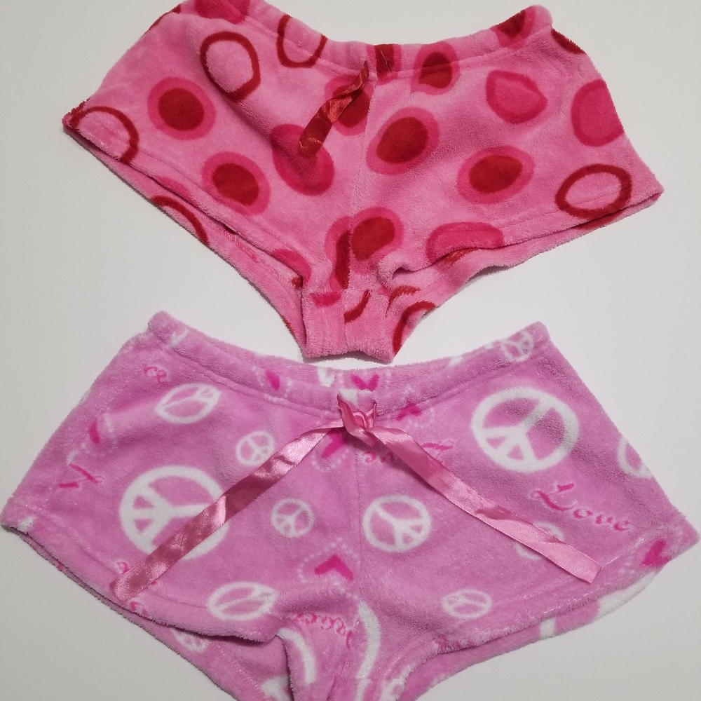 *SOLD* Fuzzy shorts